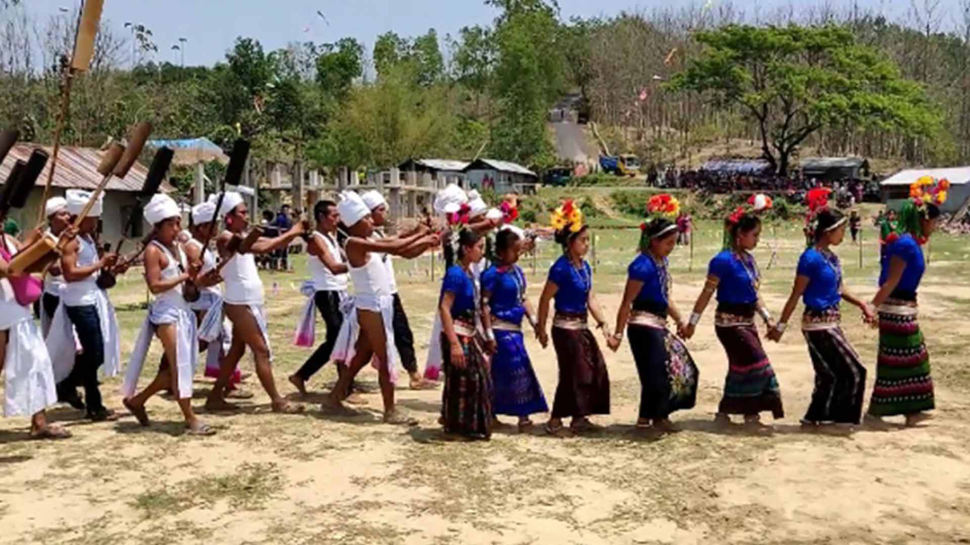 Murong-Tribal-race-with-diverse-culture
